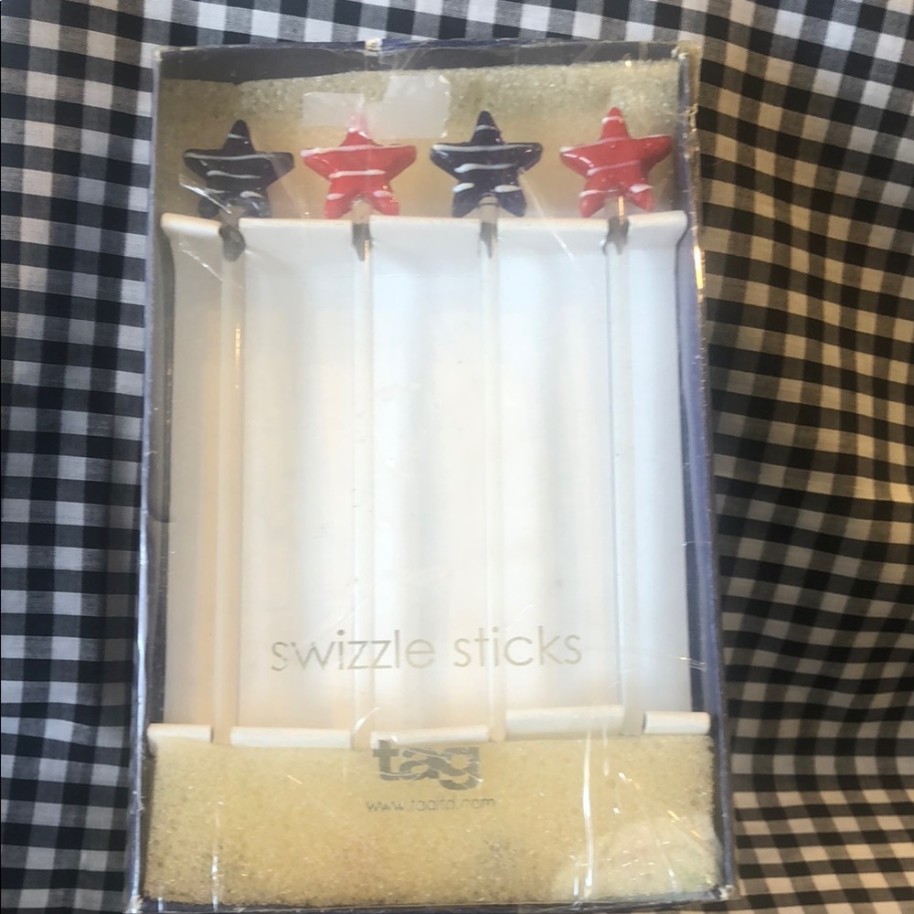 Tag Star Swizzle Sticks - Red and Blue